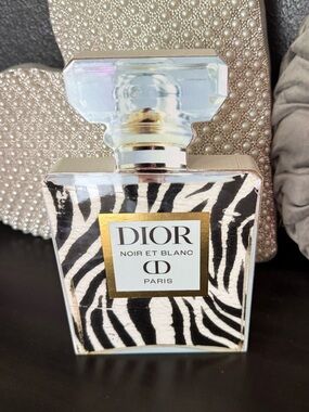 WOOD DECOR DIOR Noir et Blanc Decorative Perfume Bottle Accent - Black & White